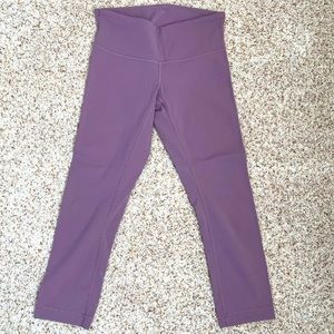 Lululemon Cropped Leggings